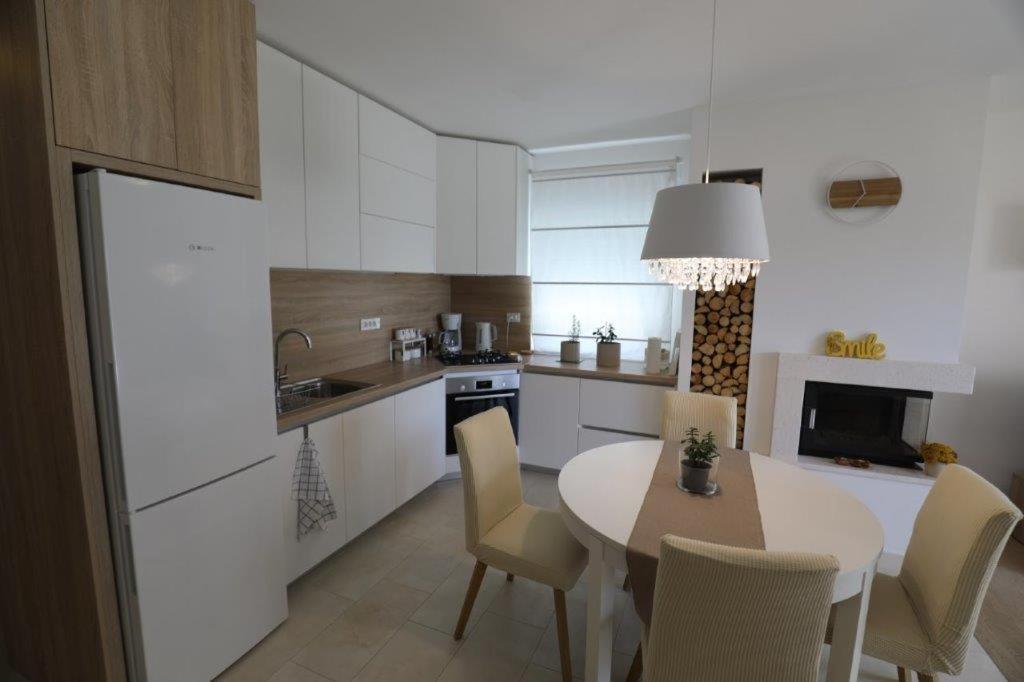Smil'E Apartments Vodice Eksteriør billede